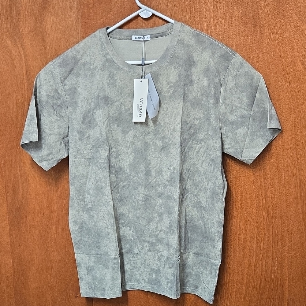 NWT Versace Men's Short Sleeve Tee in Marble Gray